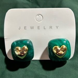 Green Resin & Gold Heart Earrings New